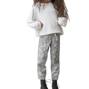 NEW BELLA DAHL snake print jogger in grey